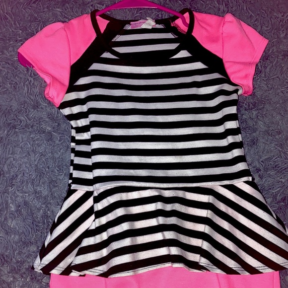 PINK & BLACK DRESS (KIDS/TEENS💞)!! - Picture 1 of 2